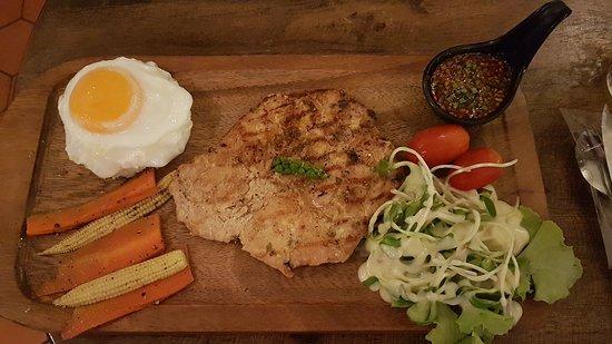 La-Moon Cafe